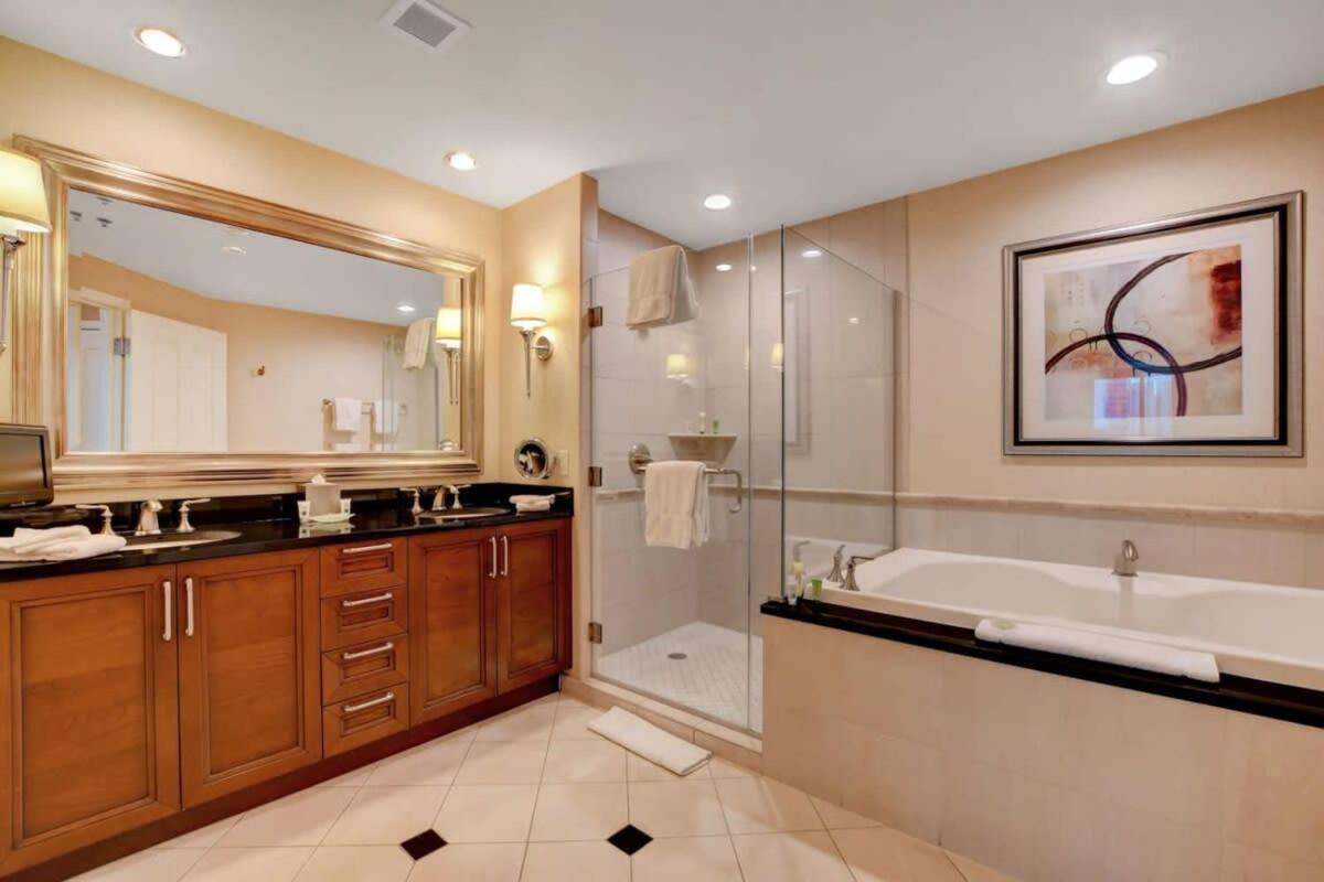 Mgm Signature-21-703 Strip View Jacuzzi Studio Las Vegas Luaran gambar