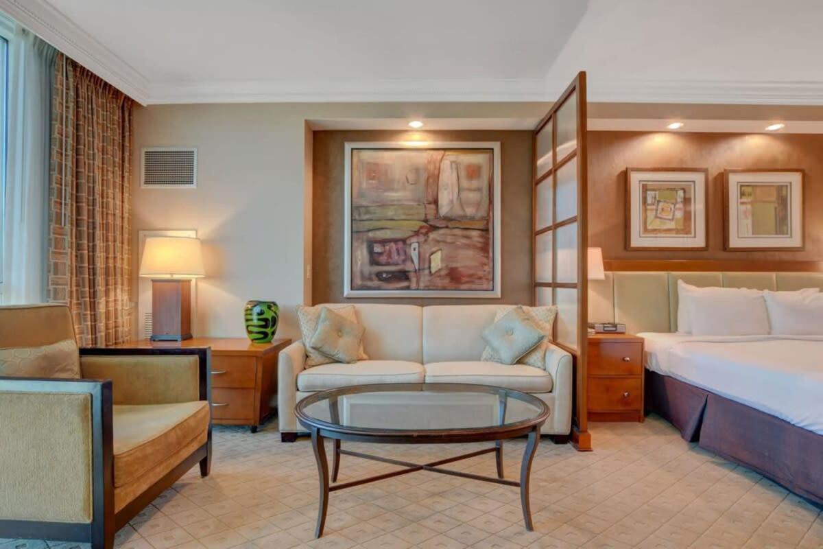 Mgm Signature-21-703 Strip View Jacuzzi Studio Las Vegas Luaran gambar