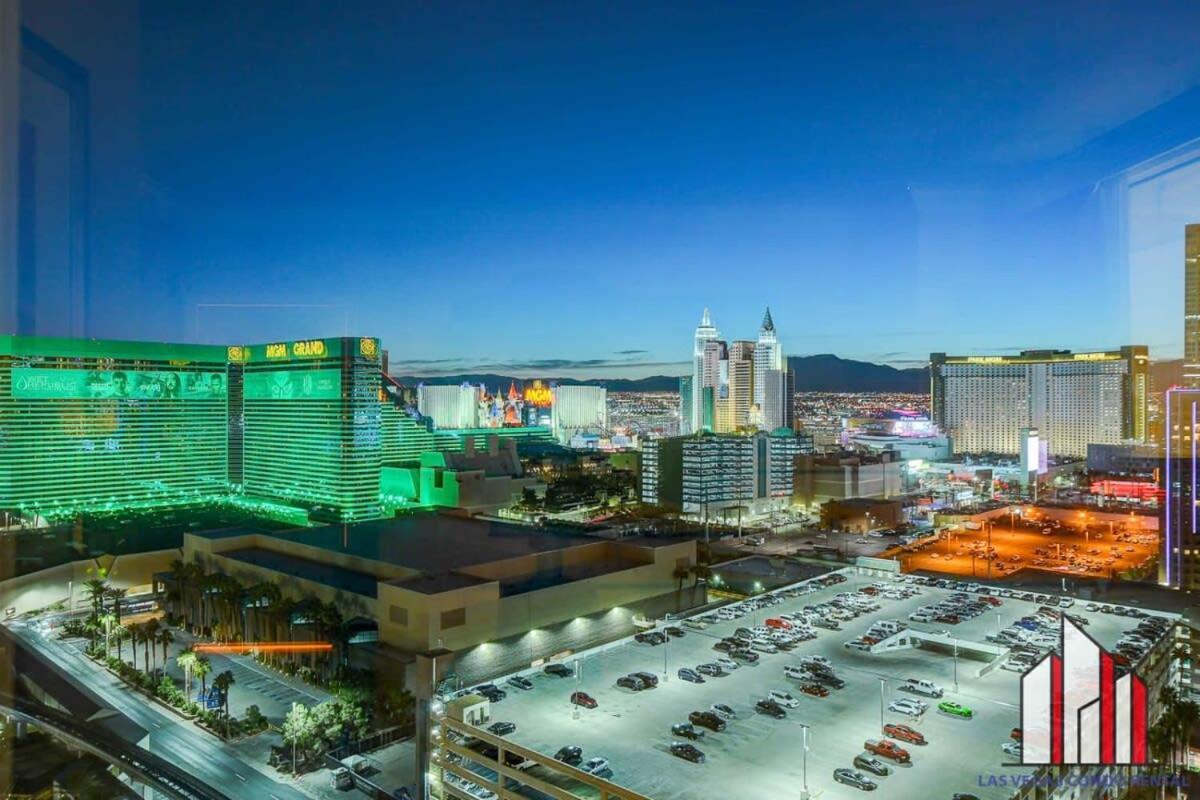 Mgm Signature-21-703 Strip View Jacuzzi Studio Las Vegas Luaran gambar