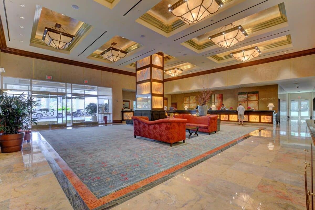 Mgm Signature-21-703 Strip View Jacuzzi Studio Las Vegas Luaran gambar